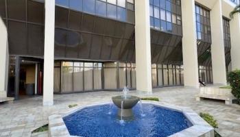 Iolani Court Plaza condo # 2702, Honolulu, Hawaii - photo 2 of 20