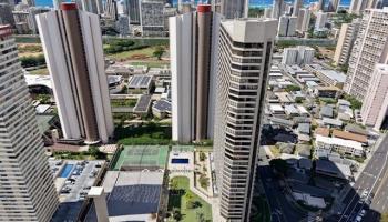 Iolani Court Plaza condo # 2702, Honolulu, Hawaii - photo 5 of 20