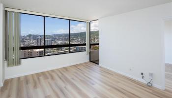 Iolani Court Plaza condo # 2806, Honolulu, Hawaii - photo 4 of 25