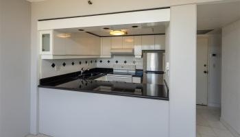 2499 Kapiolani Blvd Honolulu - Rental - photo 5 of 21