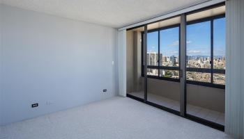 2499 Kapiolani Blvd Honolulu - Rental - photo 6 of 21