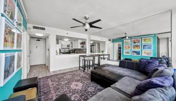 Iolani Court Plaza condo # 3506, Honolulu, Hawaii - photo 2 of 25