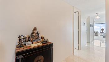 Mt Terrace condo # 10A, Honolulu, Hawaii - photo 2 of 20