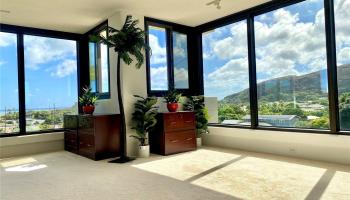 Mt Terrace condo # 1B, Honolulu, Hawaii - photo 2 of 15