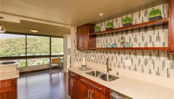 Mt Terrace condo # 21C, Honolulu, Hawaii - photo 5 of 15