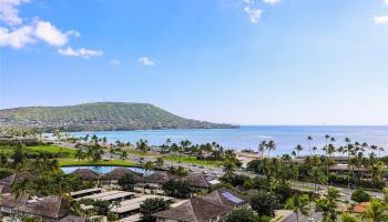 Mt Terrace condo # 8B, Honolulu, Hawaii - photo 1 of 24