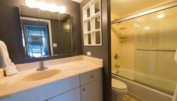 250 Ohua condo # 10F, Honolulu, Hawaii - photo 5 of 10