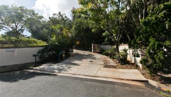 2500 Aha Aina Place H Honolulu, Hi vacant land for sale - photo 1 of 8