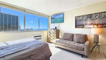 Foster Tower condo # 1606, Honolulu, Hawaii - photo 4 of 20