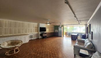 Foster Tower condo # 201, Honolulu, Hawaii - photo 2 of 12