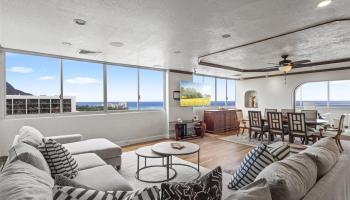 Foster Tower condo # 2501, Honolulu, Hawaii - photo 6 of 22