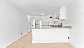 Varsity House condo # 101, Honolulu, Hawaii - photo 2 of 15