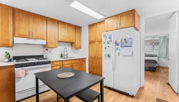 Varsity House condo # 102, Honolulu, Hawaii - photo 6 of 24