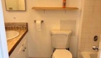 Varsity House condo # 202, Honolulu, Hawaii - photo 2 of 7