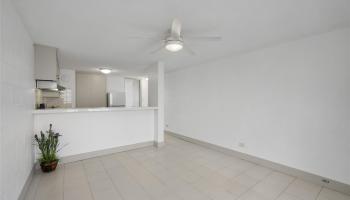 Varsity House condo # 205, Honolulu, Hawaii - photo 5 of 15