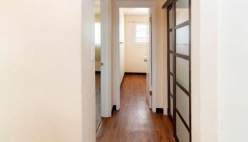 2503 Ala Wai Blvd Honolulu - Rental - photo 3 of 6