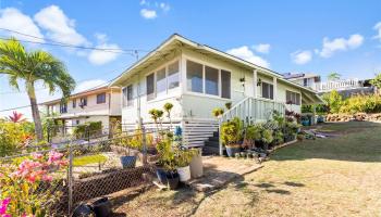 2506  SCHOOL Street Kalihi-lower, Honolulu home - photo 3 of 19