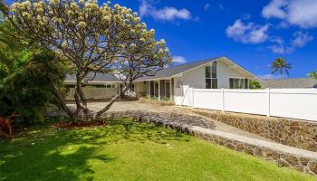 251 Kalalau Street Triangle, Hawaii Kai home - photo 5 of 25 251 Kalalau Street Triangle, Hawaii Kai home - photo 5 of 25