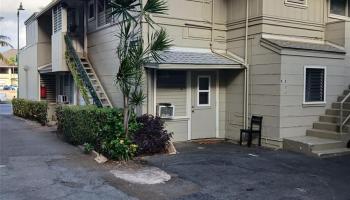 2517 Ala Wai Blvd Honolulu - Multi-family - photo 2 of 24