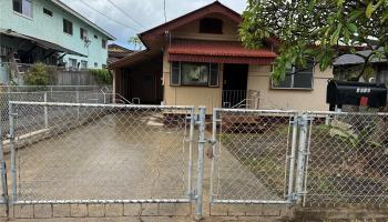 2519  Hoenui St Kalihi-lower, Honolulu home - photo 2 of 12