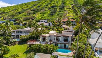 252  Lumahai Place Koko Kai, Hawaii Kai home - photo 2 of 25