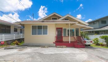 2521 Waolani Ave Honolulu - Rental - photo 1 of 25