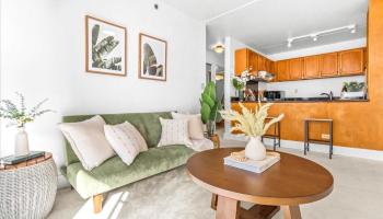 Iolani Regent condo # 304, Honolulu, Hawaii - photo 3 of 19