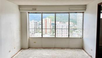 Regency Tower condo # 2503, Honolulu, Hawaii - photo 5 of 12
