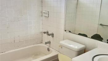 Regency Tower condo # 2503, Honolulu, Hawaii - photo 6 of 12