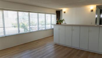 Regency Tower condo # 605, Honolulu, Hawaii - photo 1 of 15