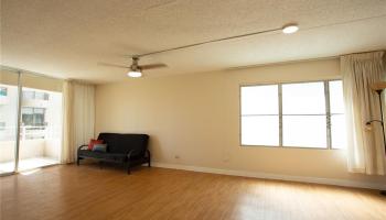 2533 Ala Wai Blvd Honolulu - Rental - photo 1 of 18