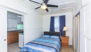 2534 E Manoa Rd Honolulu - Rental - photo 1 of 18
