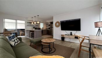 2547 Ala Wai Blvd Honolulu - Rental - photo 2 of 9