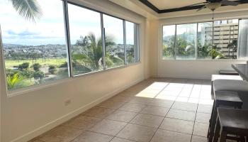 Ala Wai East condo # 702, Honolulu, Hawaii - photo 4 of 17