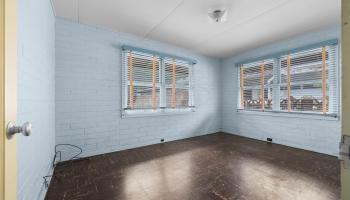 256  Kuliouou Road Kuliouou, Diamond Head home - photo 3 of 25