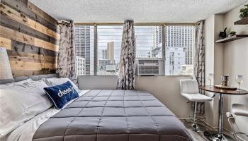 Tradewinds Plaza condo # 802, Honolulu, Hawaii - photo 1 of 1