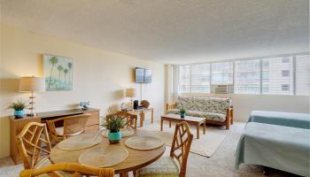 Tradewinds Plaza condo # 906, Honolulu, Hawaii - photo 5 of 18
