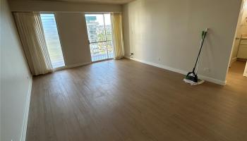 2575 Kuhio Ave Honolulu - Rental - photo 3 of 21