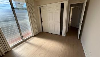 2575 Kuhio Ave Honolulu - Rental - photo 4 of 21