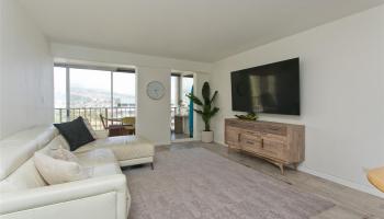 Crescent Park condo # 1502, Honolulu, Hawaii - photo 3 of 20