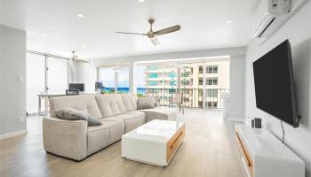 Crescent Park condo # 1503, Honolulu, Hawaii - photo 1 of 21
