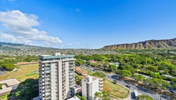 Crescent Park condo # 1702, Honolulu, Hawaii - photo 2 of 21