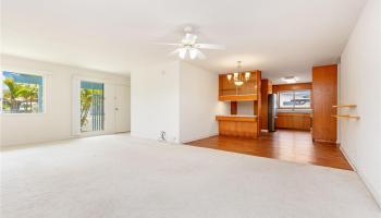 260 Nonou Street Honolulu - Rental - photo 3 of 23