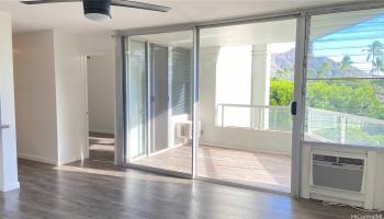 2600 Pualani Way Honolulu - Rental - photo 3 of 16