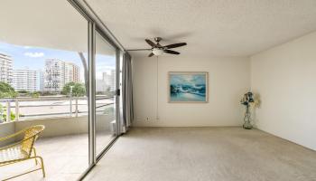 Diamond Head Vista condo # 304, Honolulu, Hawaii - photo 3 of 24