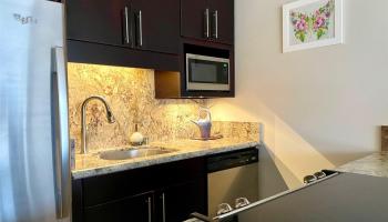 Canal House condo # 1802, Honolulu, Hawaii - photo 4 of 23