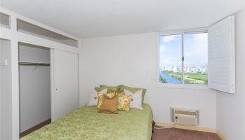 Canal House condo # 1908, Honolulu, Hawaii - photo 5 of 23