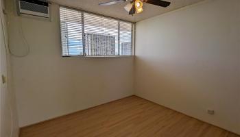 2611 Ala Wai Blvd Honolulu - Rental - photo 6 of 20