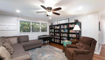 2616  Kalihi Street Kalihi-upper, Honolulu home - photo 2 of 18