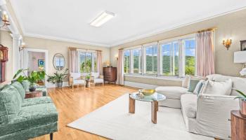 2618  Ferdinand Ave Manoa Area, Honolulu home - photo 3 of 24